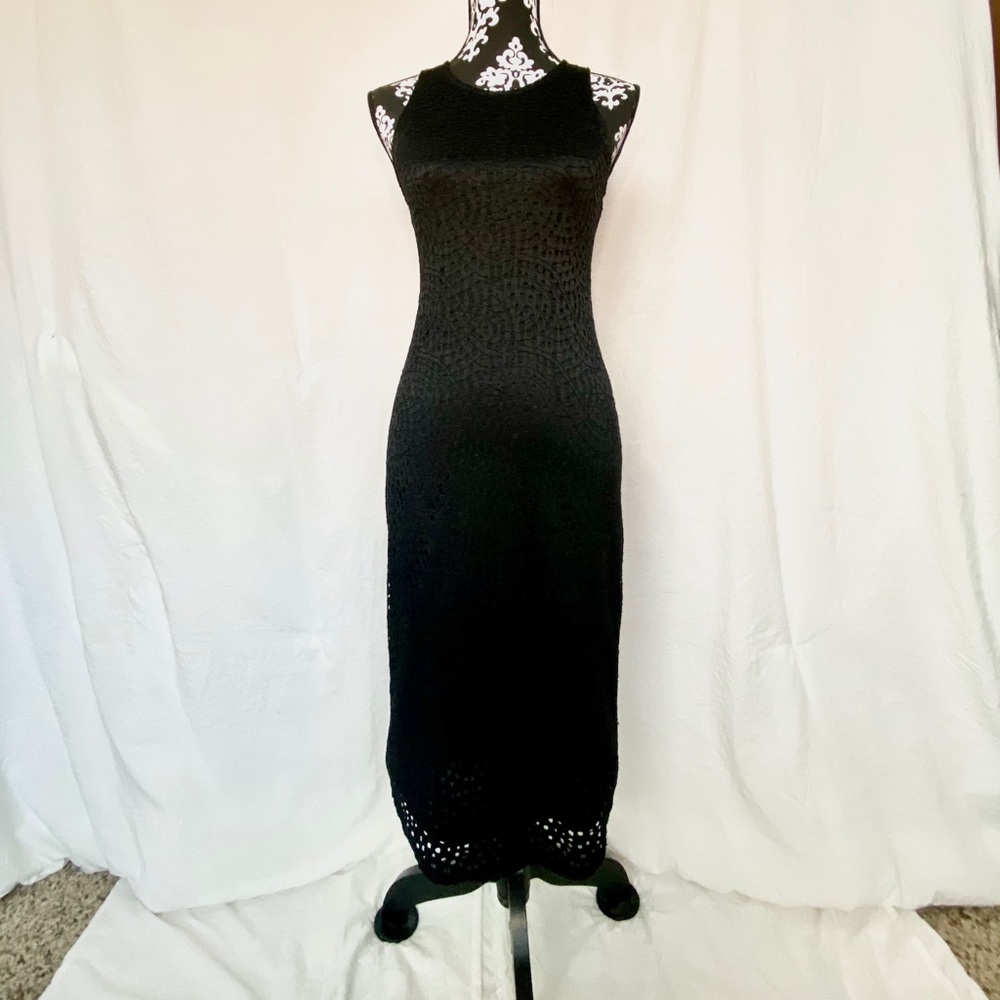 LBD 🖤 Bodycon Black Midi Dress